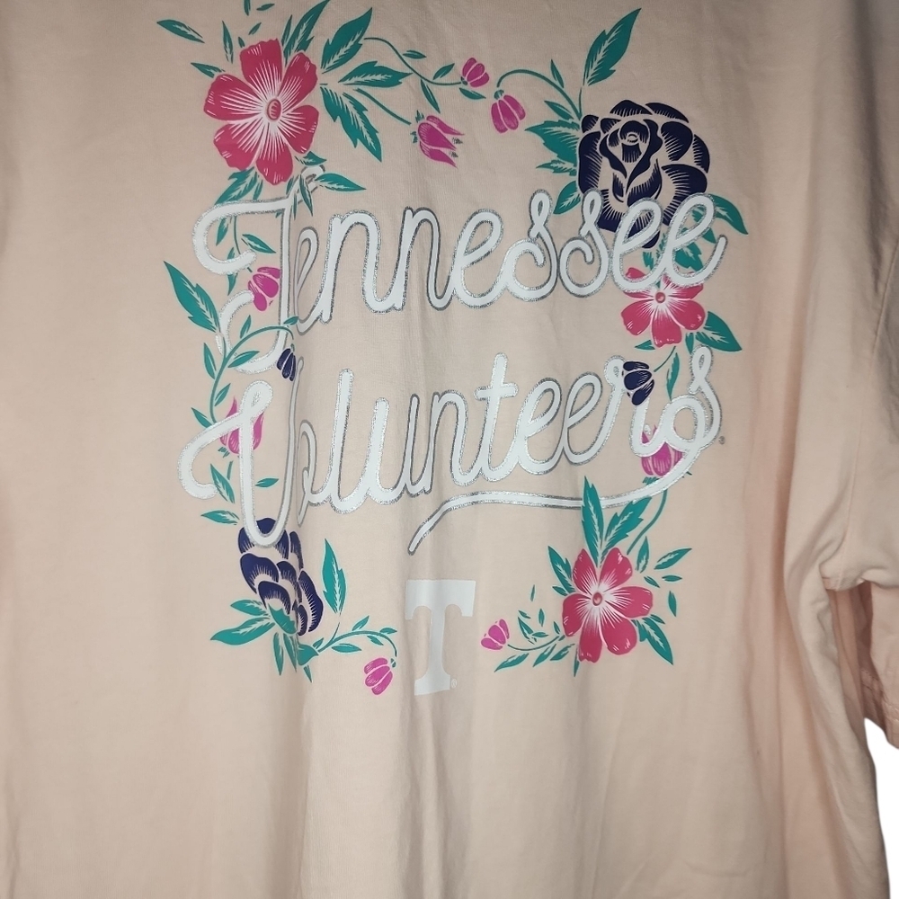 Womens Tennessee Volunteer Champion Tee with  Logo On Front  Pocket And Back 2XL - Picture 3 of 4